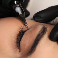 Semi Permanent Eyeliner