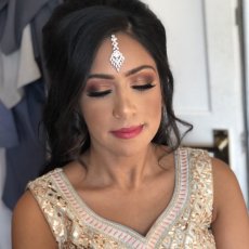 Professional Makeup Artist & Hair Stylist