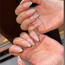 MOBILE Nails / Manicure + gel polish