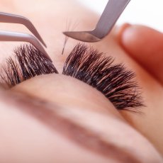 Individual and Russian volume Lash Extension